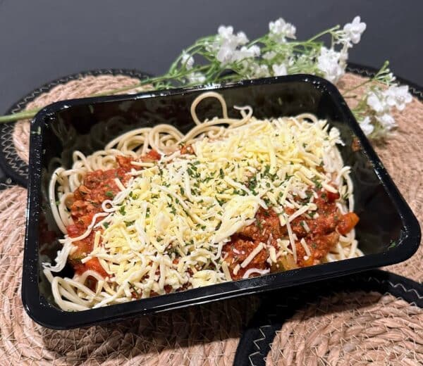 les spaghettis bolognaise et gruyère